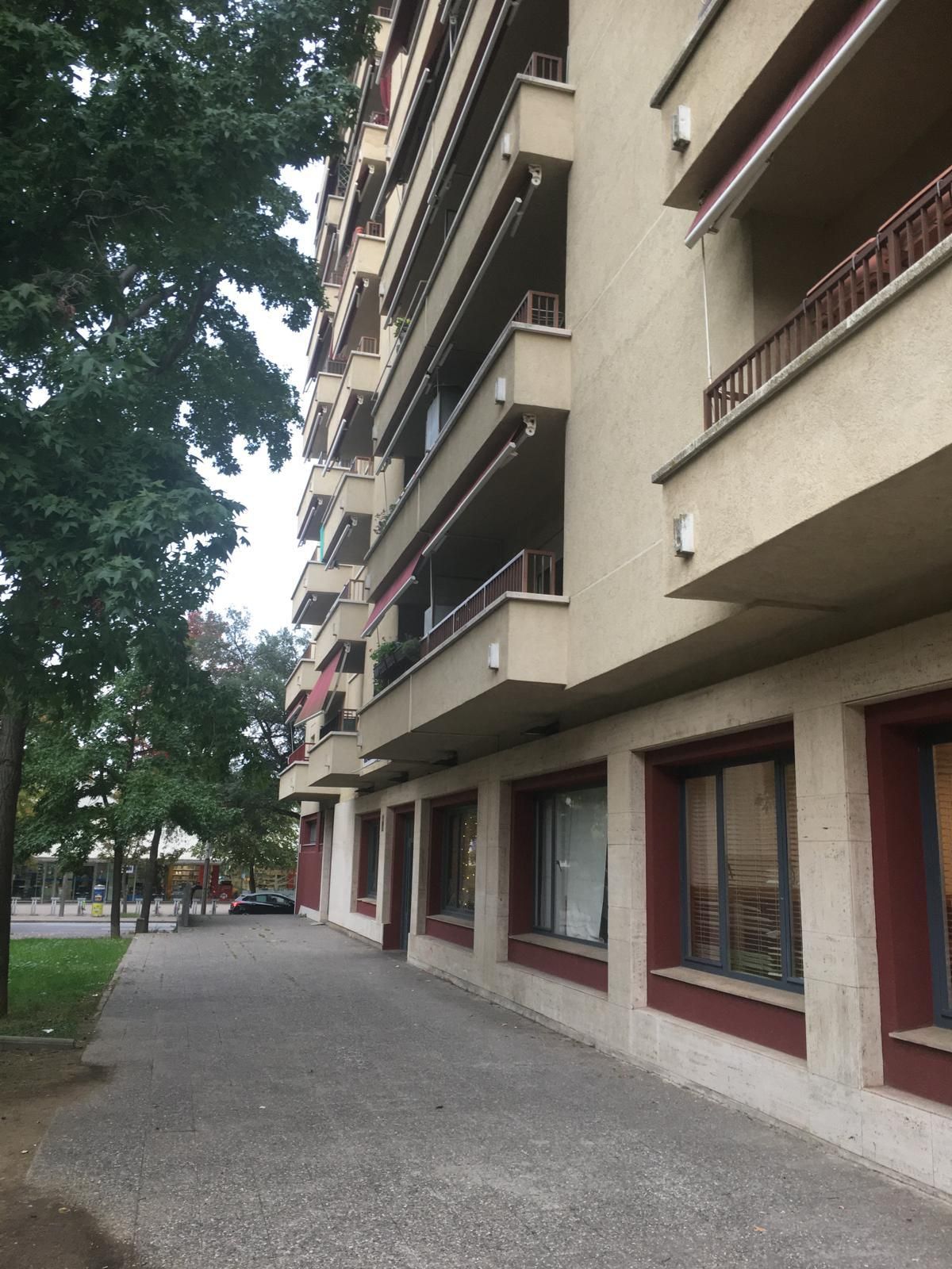 Exterior view of Flat for sale in Girona Capital  with Air Conditioner, Heating and Parquet flooring