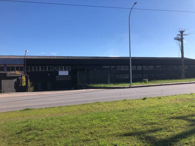 Nave industrial en Venta en As Gándaras, 42 en O Porriño