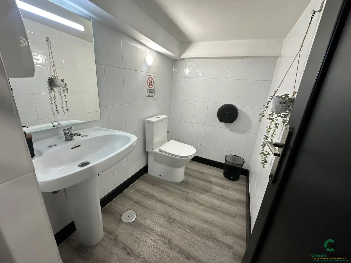 Baño de Edificio en venta en Santiago del Teide
