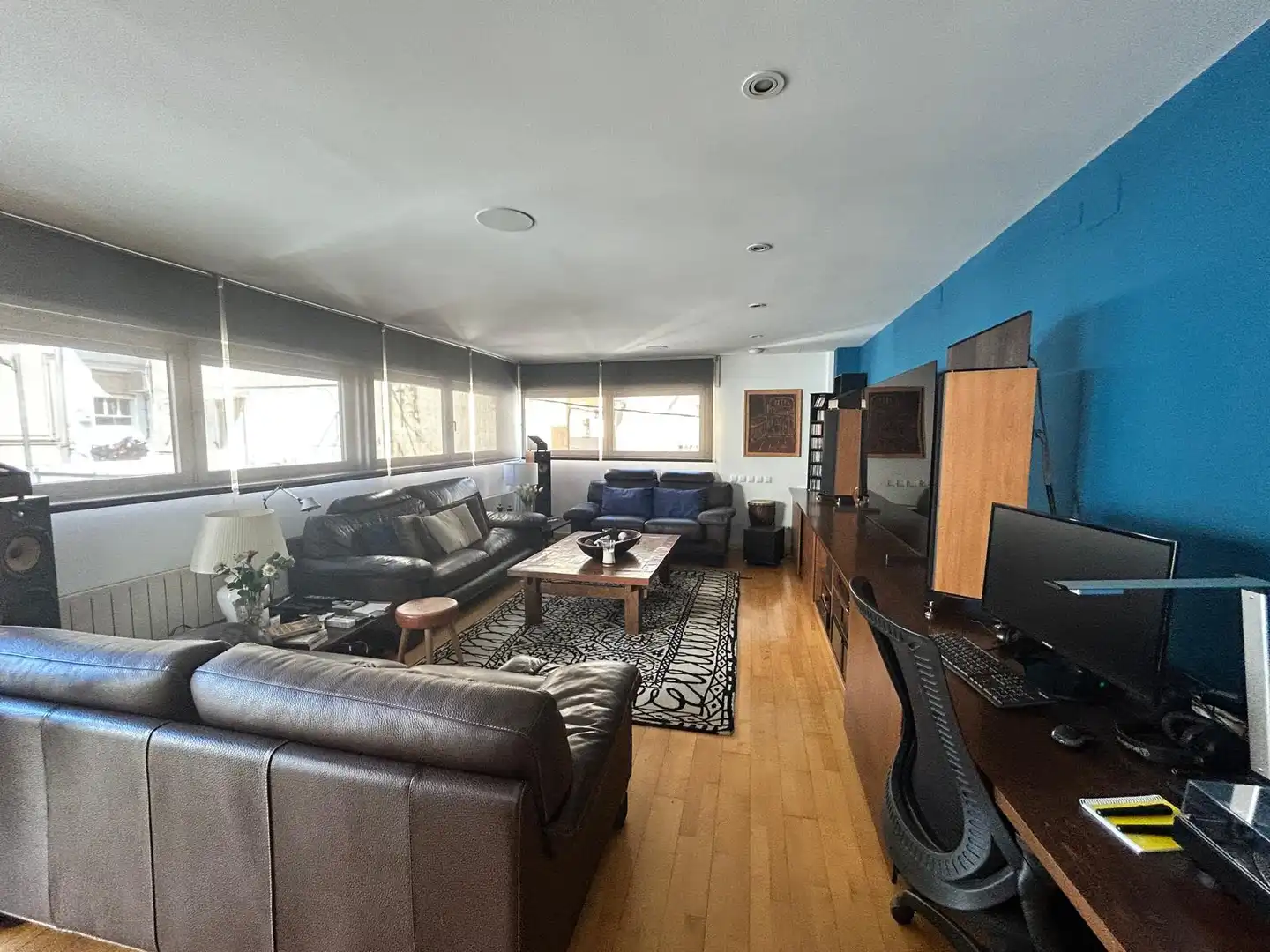 Sala d'estar de Casa adosada en venda en Badalona amb Aire condicionat, Calefacció i Parquet