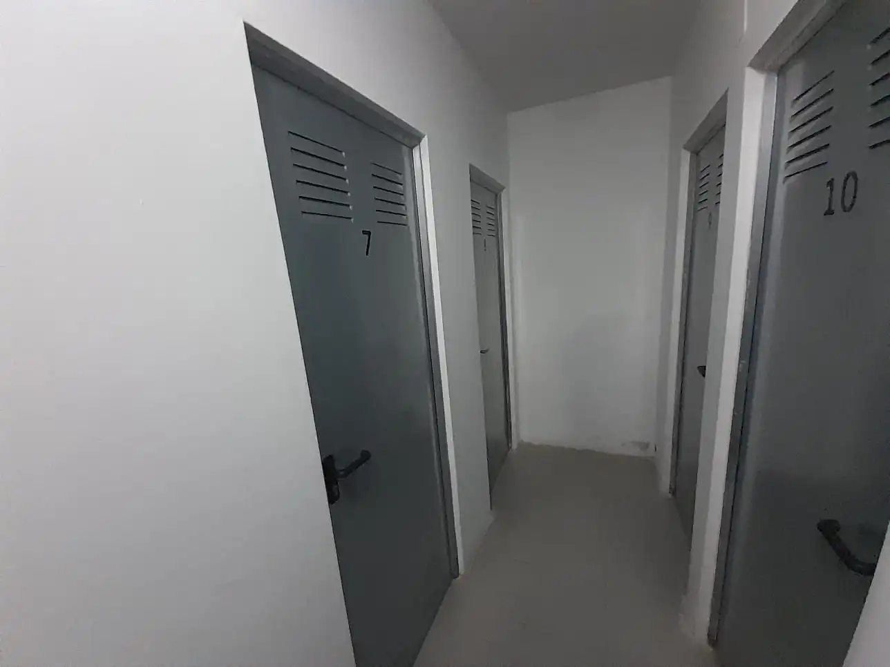 Flat for sale in Calle Lanzarote, El Poblado - Abulagar