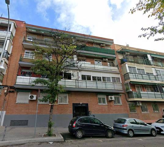 Piso en Venta en Calle de Fuentidueña en Casco Histórico de Vallecas