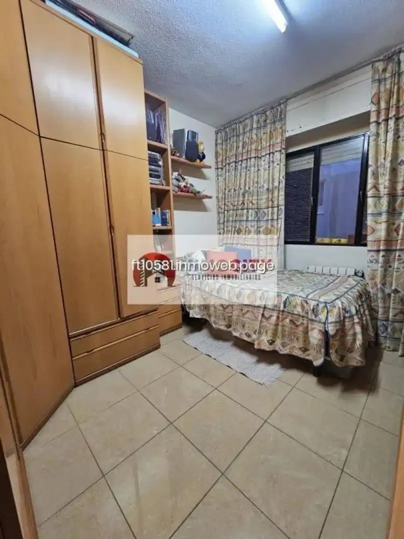 Habitación de Piso en venta en Valencia con Aire acondicionado, Calefacción y Parquet