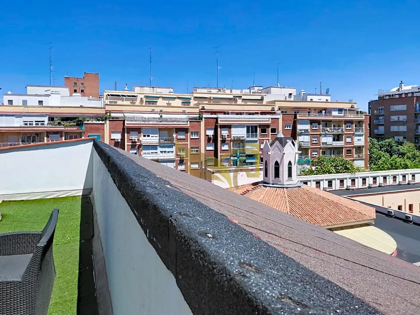 Vista exterior de Ático en venta en Madrid con Aire acondicionado, Calefacción y Terraza