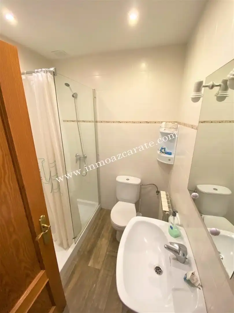 Baño de Edificio en venta en Valle de Yerri / Deierri