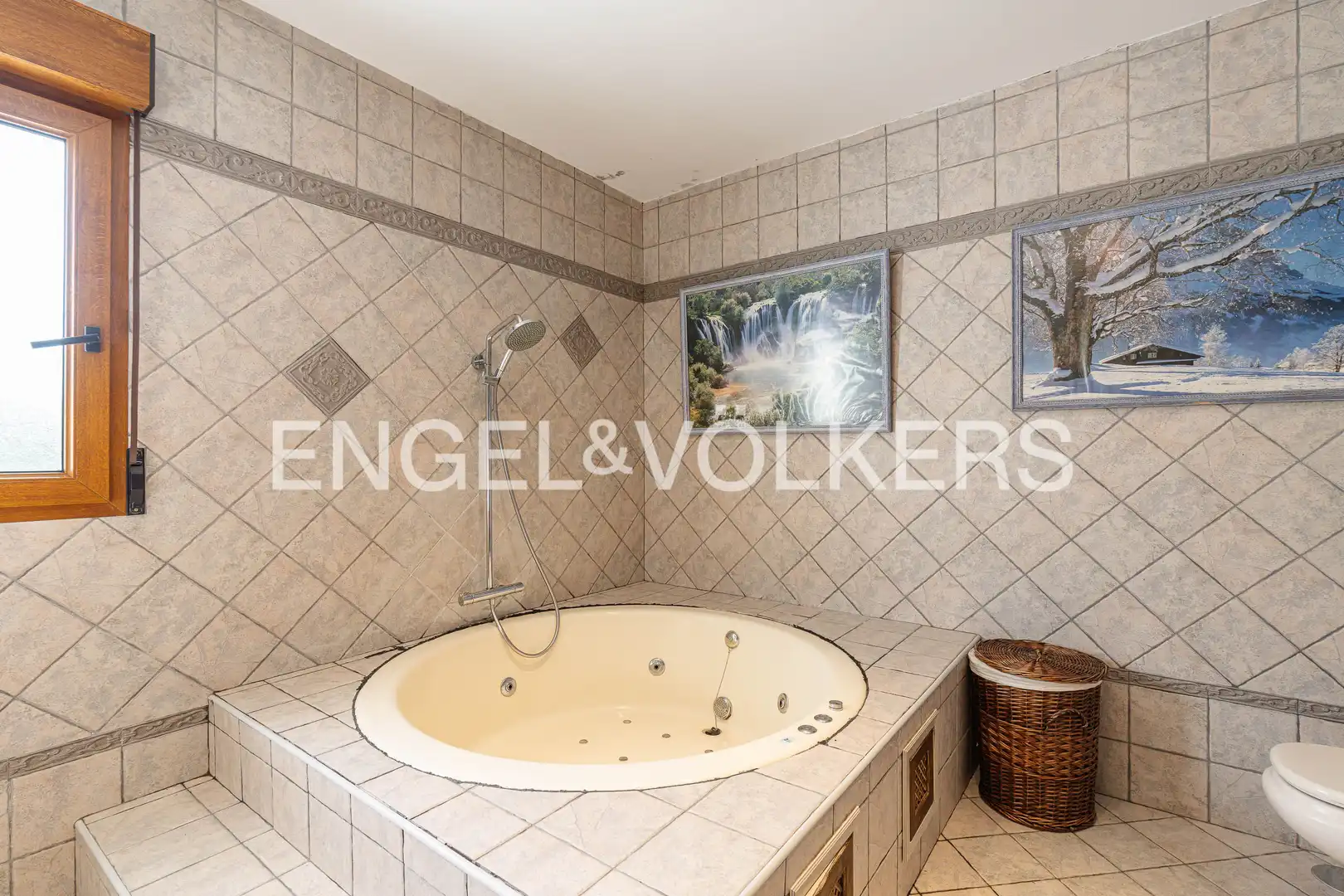 Bathroom of Houses for sale in Becerril de la Sierra  with Heating, Private garden and Terrace