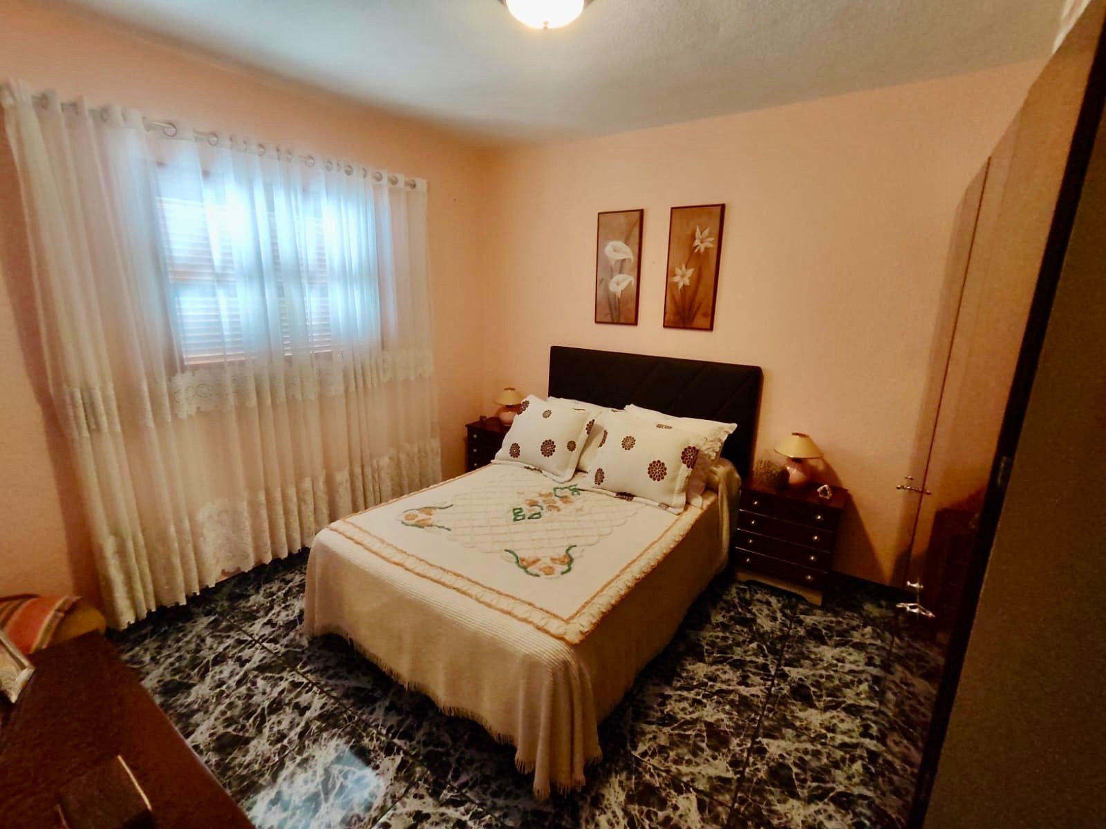 Dormitori de Pis en venda en Guía de Isora amb Terrassa i Moblat