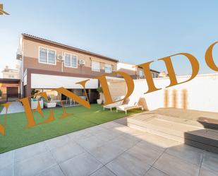 Terrassa de Casa adosada en venda en Cubas de la Sagra amb Aire condicionat, Calefacció i Jardí privat