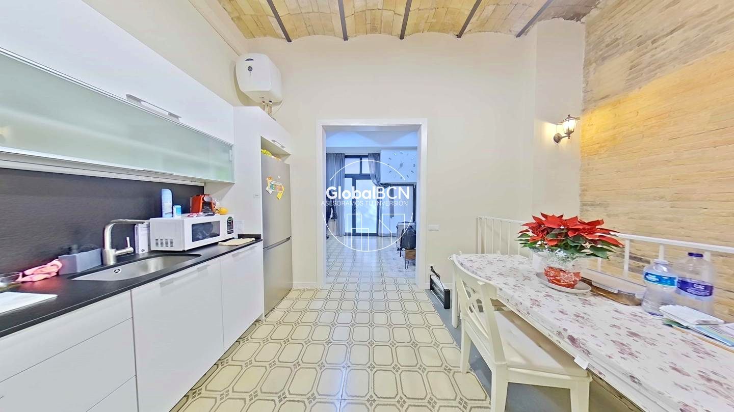 Planta baja for sale in Carrer del Rosselló, Sagrada Família