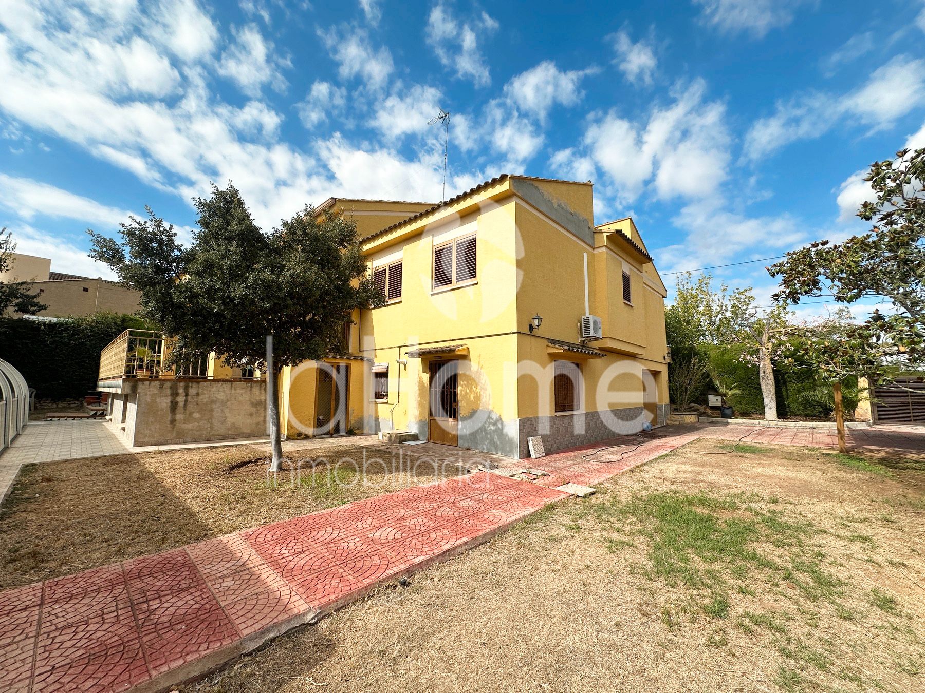 Exterior view of House or chalet for sale in Paterna  with Air Conditioner, Heating and Private garden