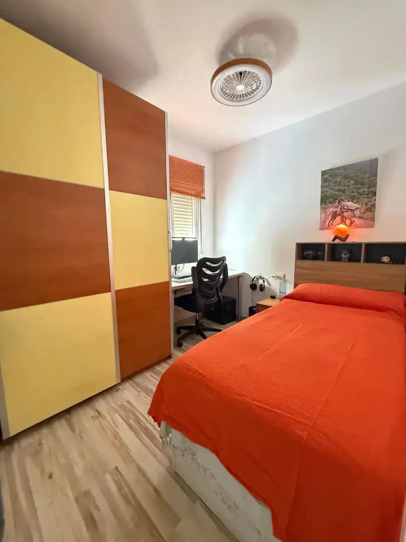 Flat with lift for sale in Calle Victoria, imagen 4