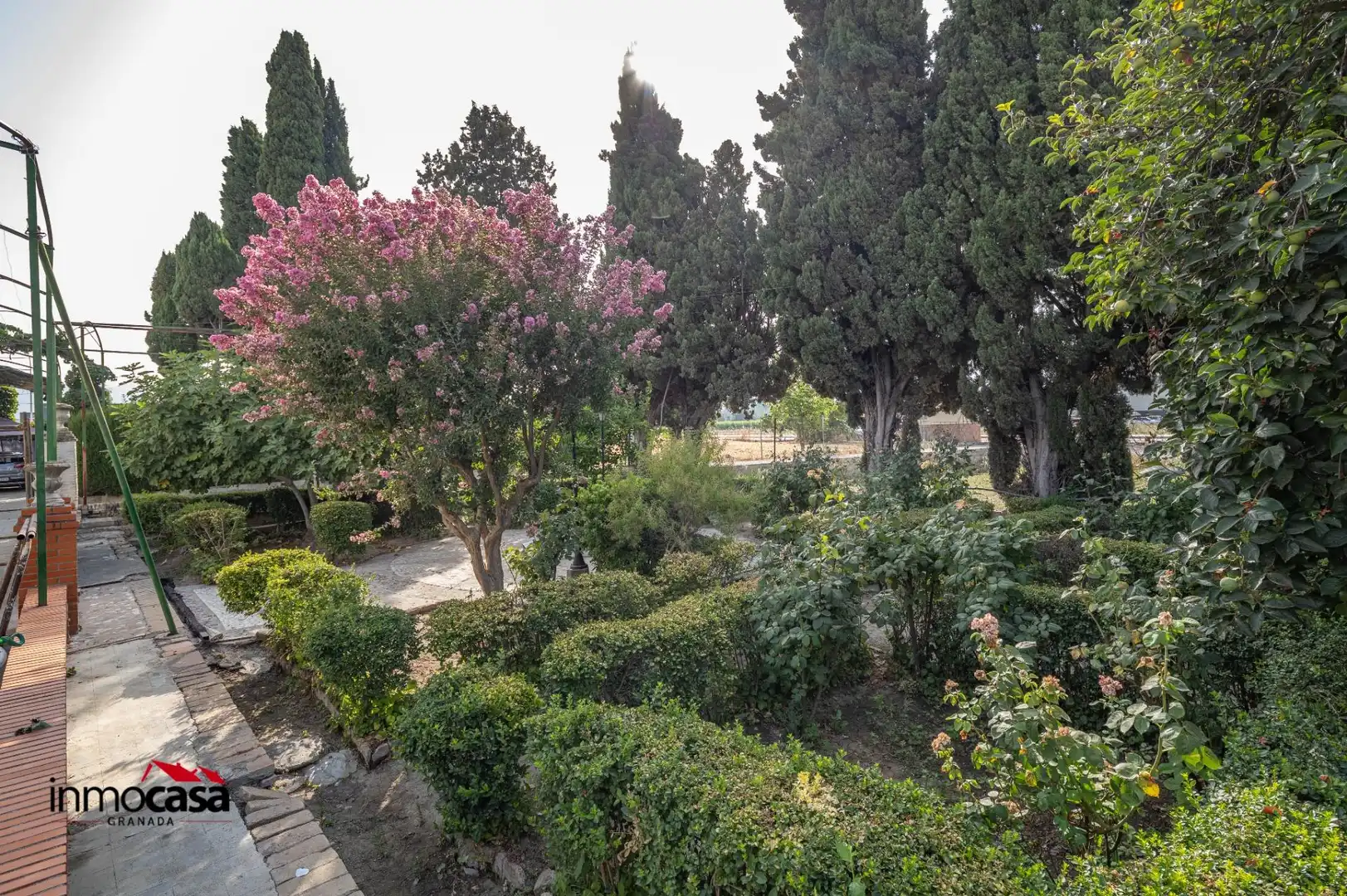 Jardí de Residencial en venda en Granada