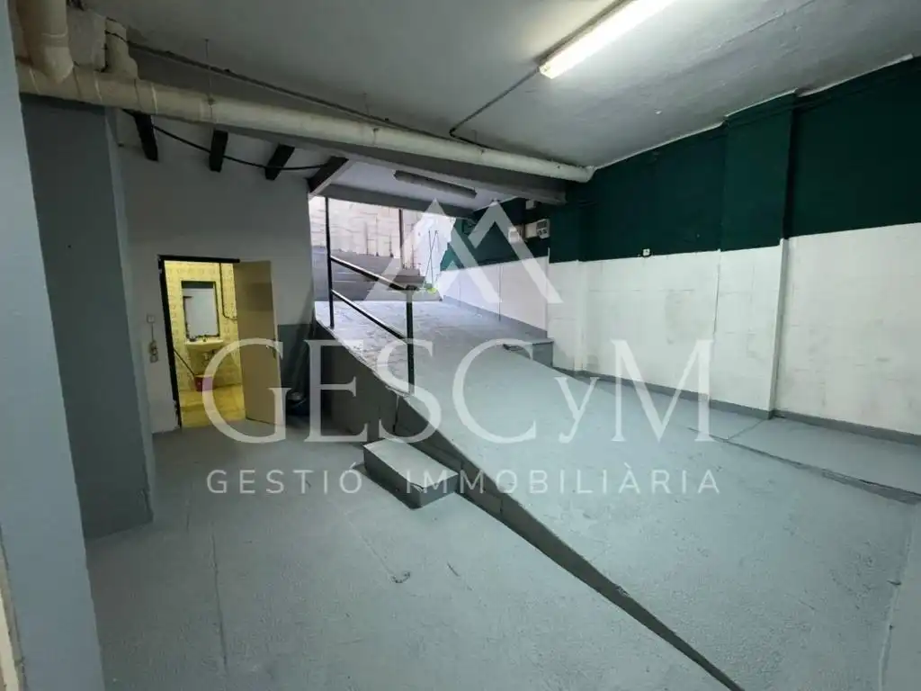 Local comercial en venda a Les Planes, imagen 2
