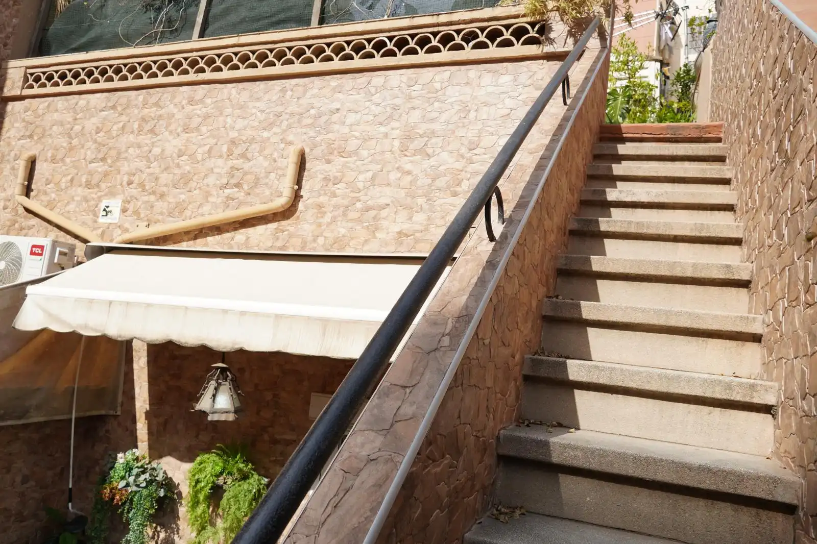 Houses for sale in Carrer l'Aviador Ruiz de Alda, La Marina del Port
