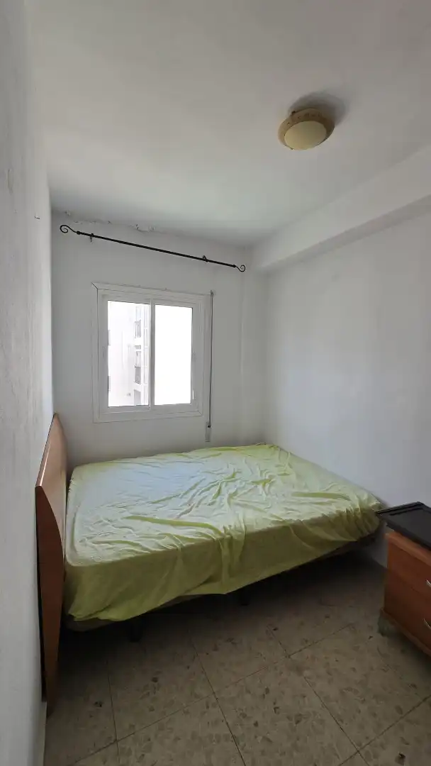 Bedroom of Flat for rent in Algeciras  with Furnished, Washing machine and Microwave