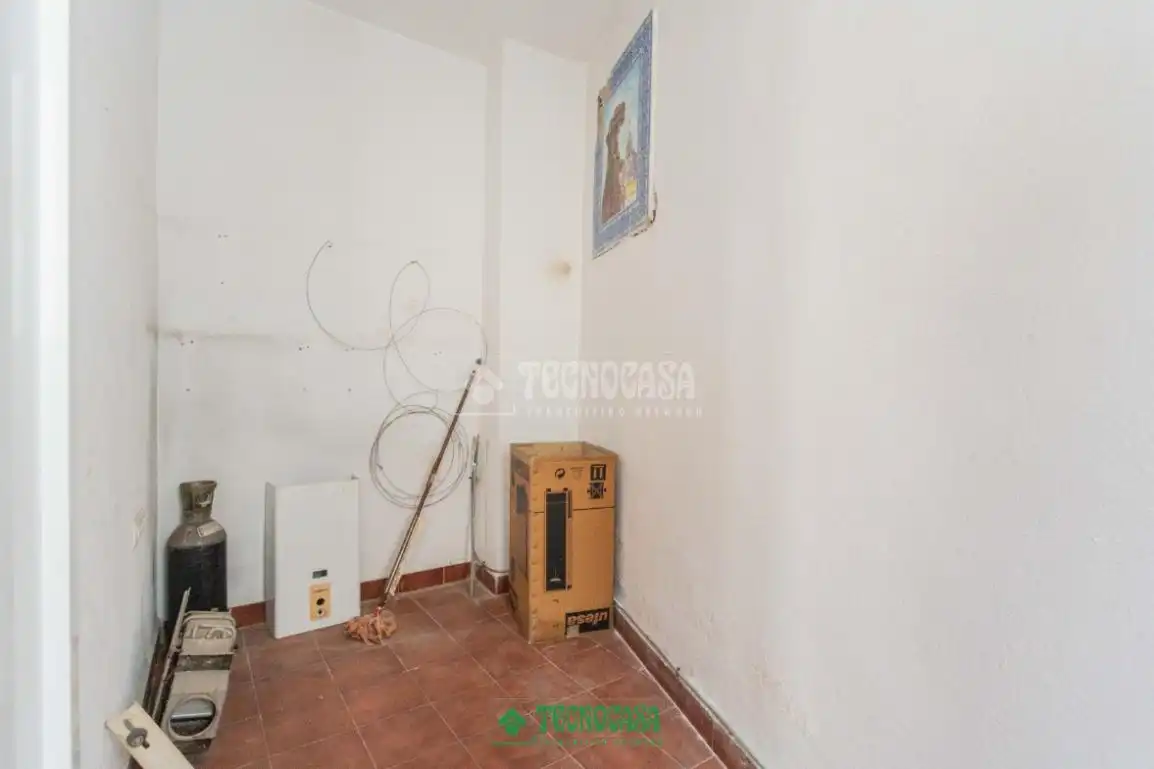 Commercial properties for sale in Almería