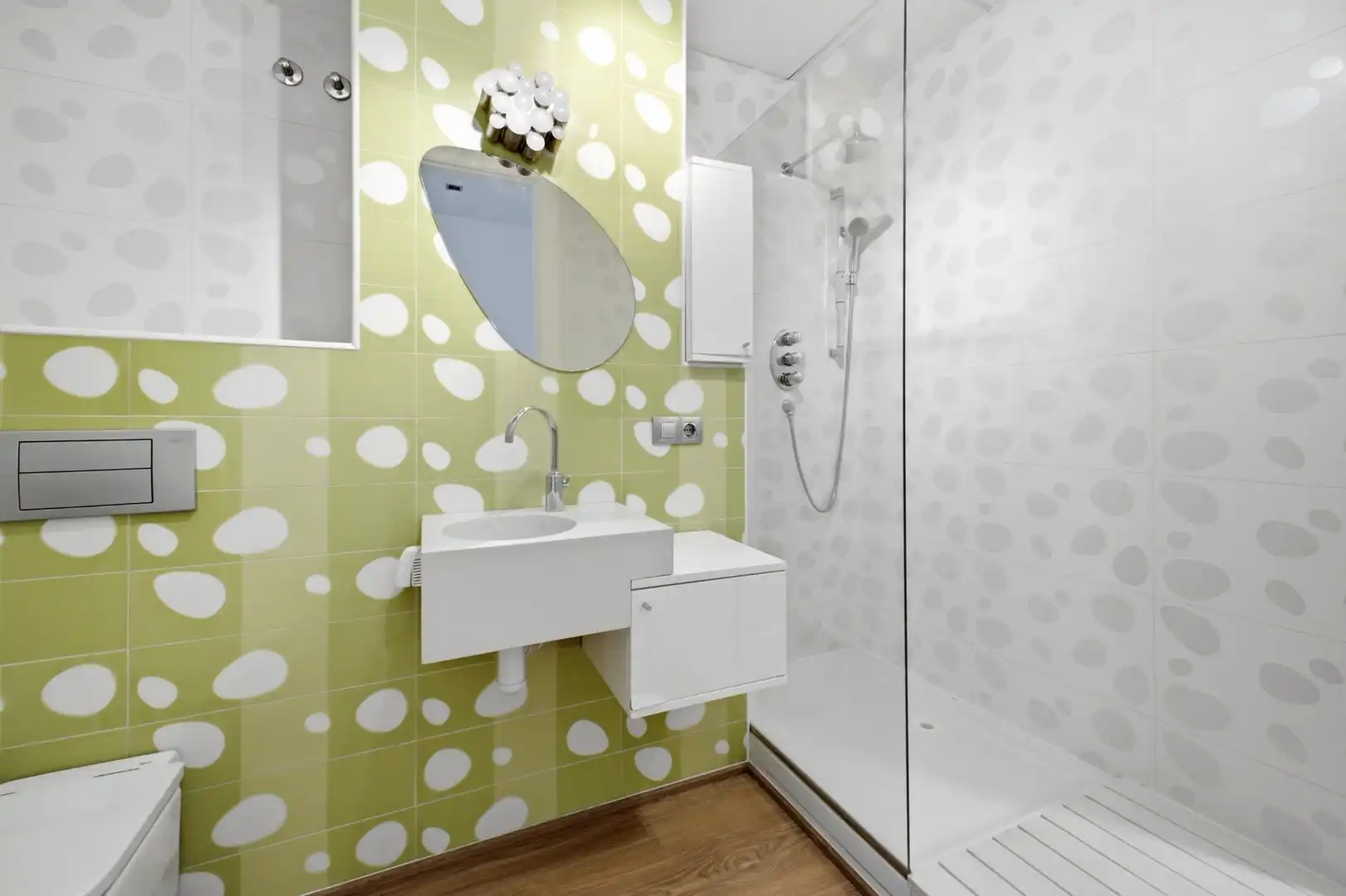 Bathroom of Houses for sale in Aldaia, Valencia