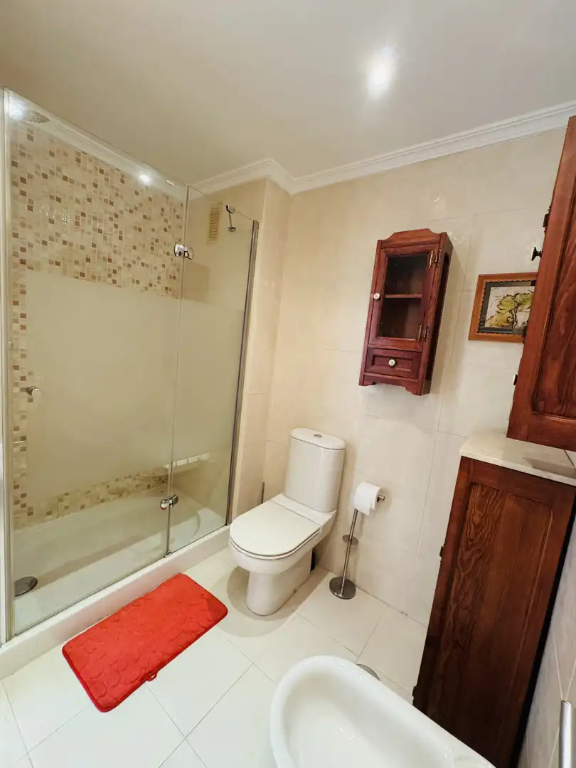 Badezimmer von Wohnung zur Miete in Rivas-Vaciamadrid mit Klimaanlage, Terrasse und Schwimmbad