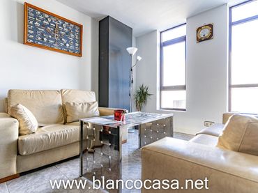 Büro zur Miete in Carballo