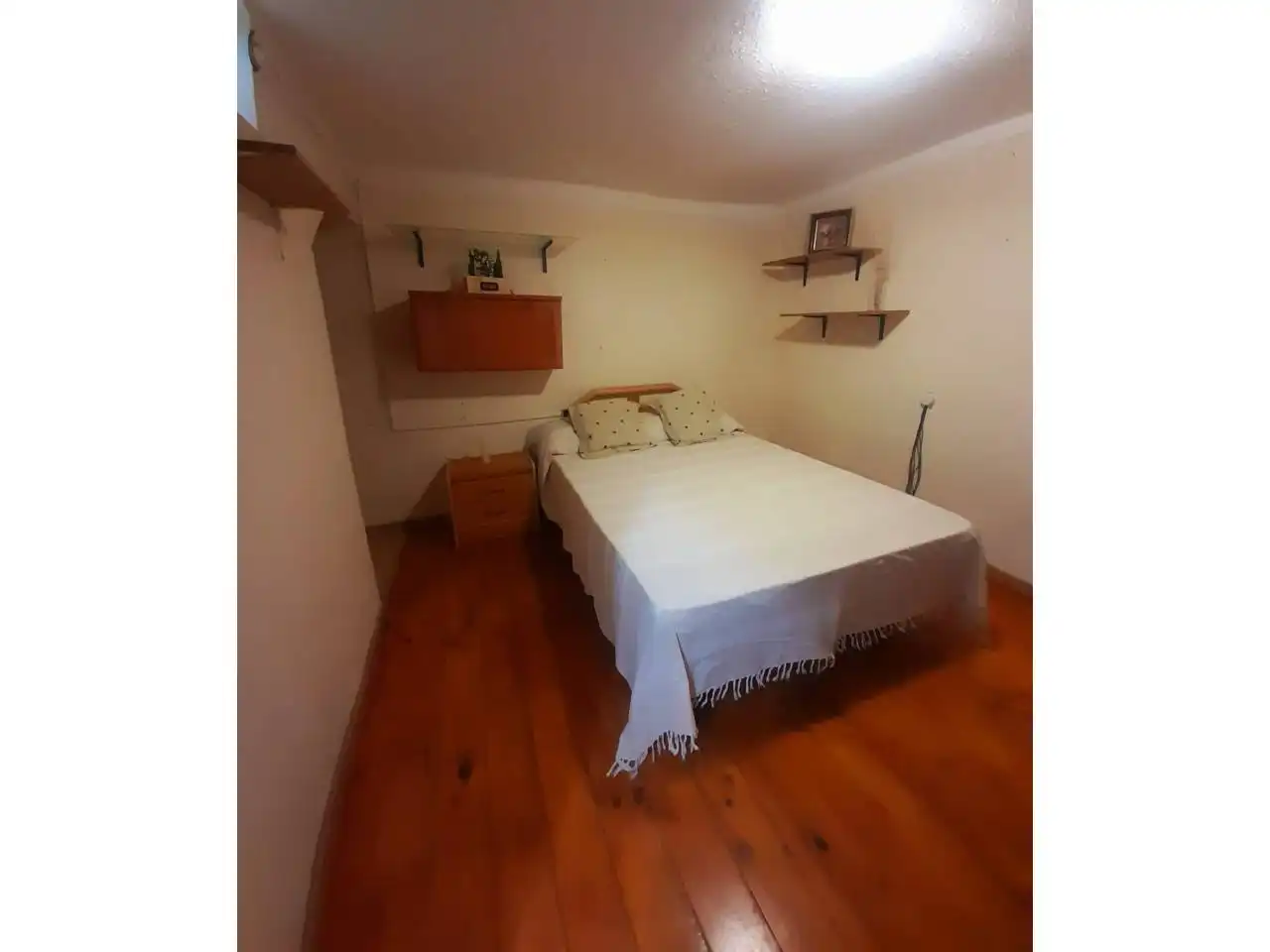 Habitación de Piso en venta en Vilanova i la Geltrú con Terraza y Amueblado