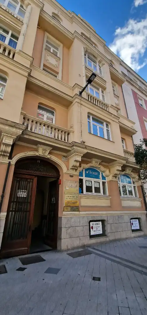 Local comercial de lloguer a Calle Gamazo 11, imagen 3