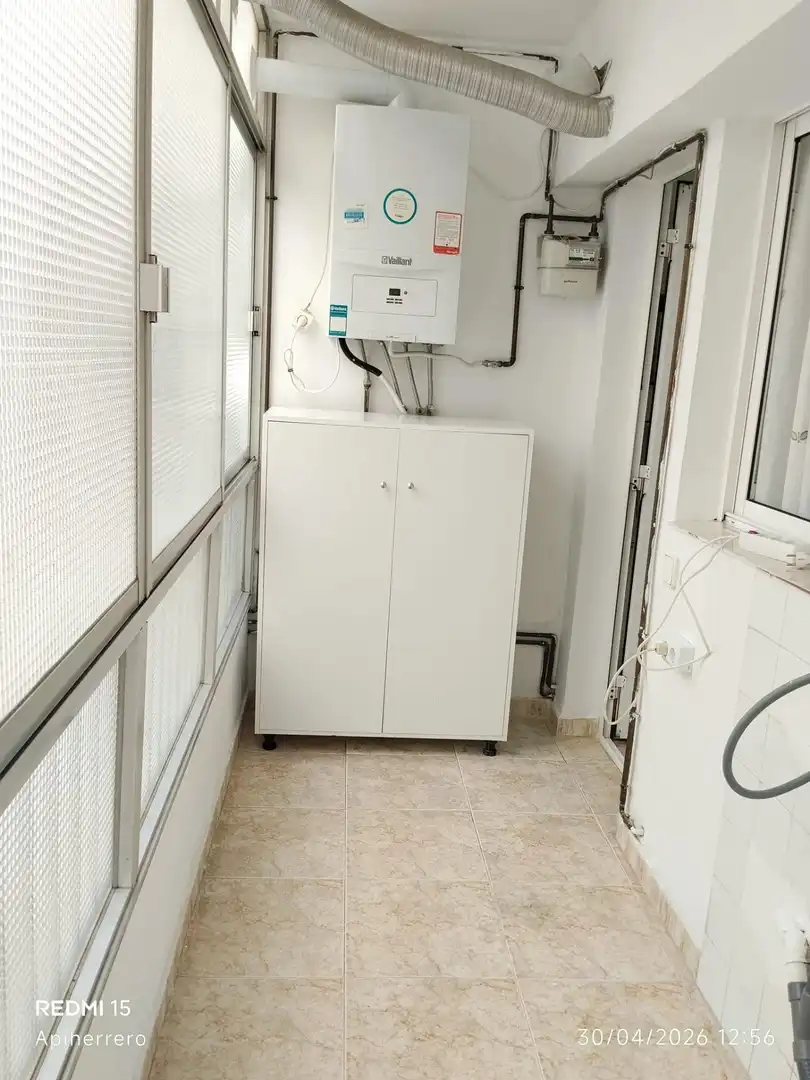 Piso de alquiler en Alicante / Alacant con Amueblado y Balcón