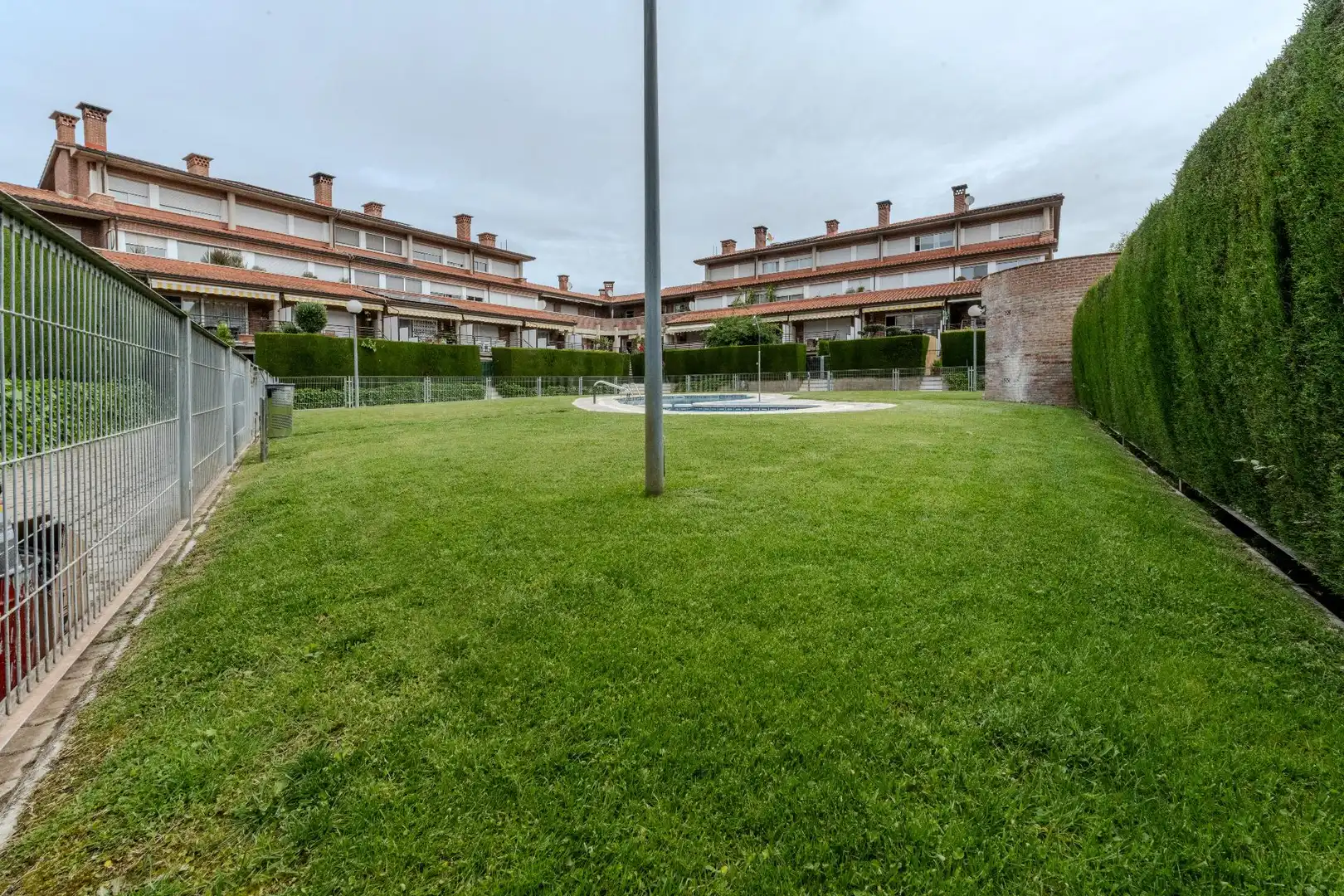 Jardí de Casa o xalet en venda en Castellar del Vallès amb Aire condicionat, Calefacció i Jardí privat
