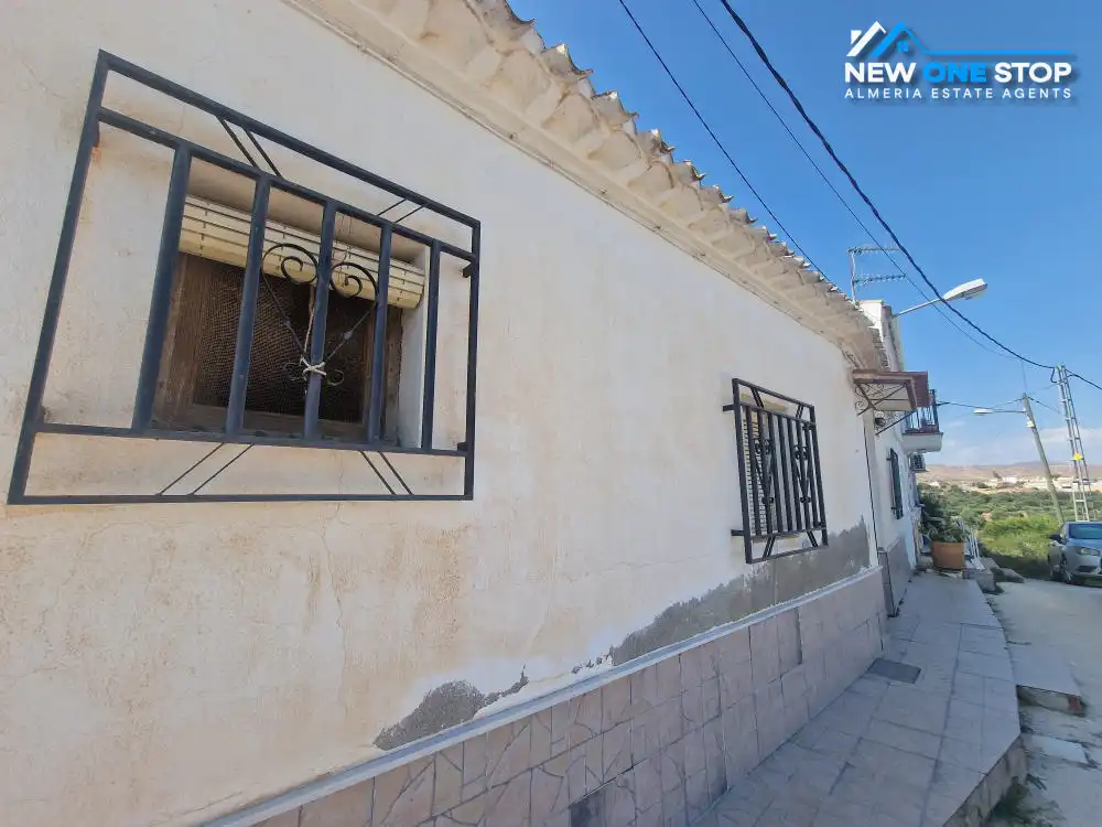 Vista exterior de Finca rústica en venta en Cantoria con Aire acondicionado, Terraza y Trastero
