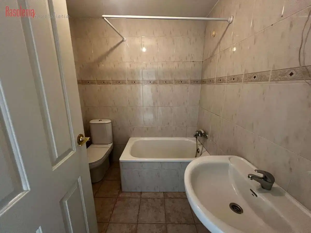 Apartment with lift for sale in Miguel González Garcés 67, imagen 22