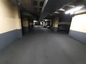 Parking de Ático de alquiler con opción a compra en Madrid con Aire acondicionado, Calefacción y Terraza