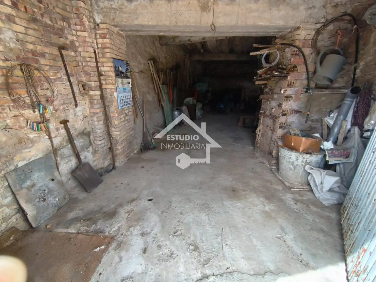 Garage for sale in Aguilar de Codés