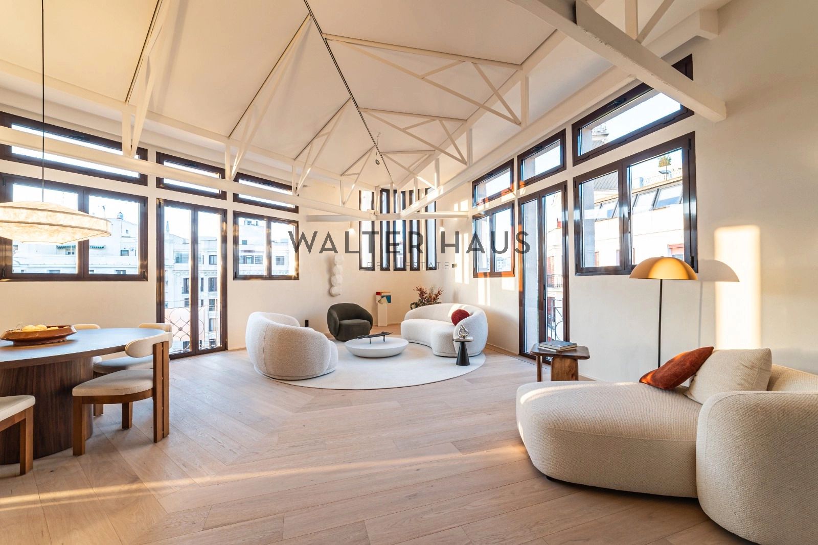 Sala de estar de Piso en venta en  Madrid Capital con Aire acondicionado, Calefacción y Horno