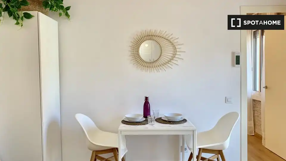 Flat with terrace to rent in Ciutat Vella, imagen 18