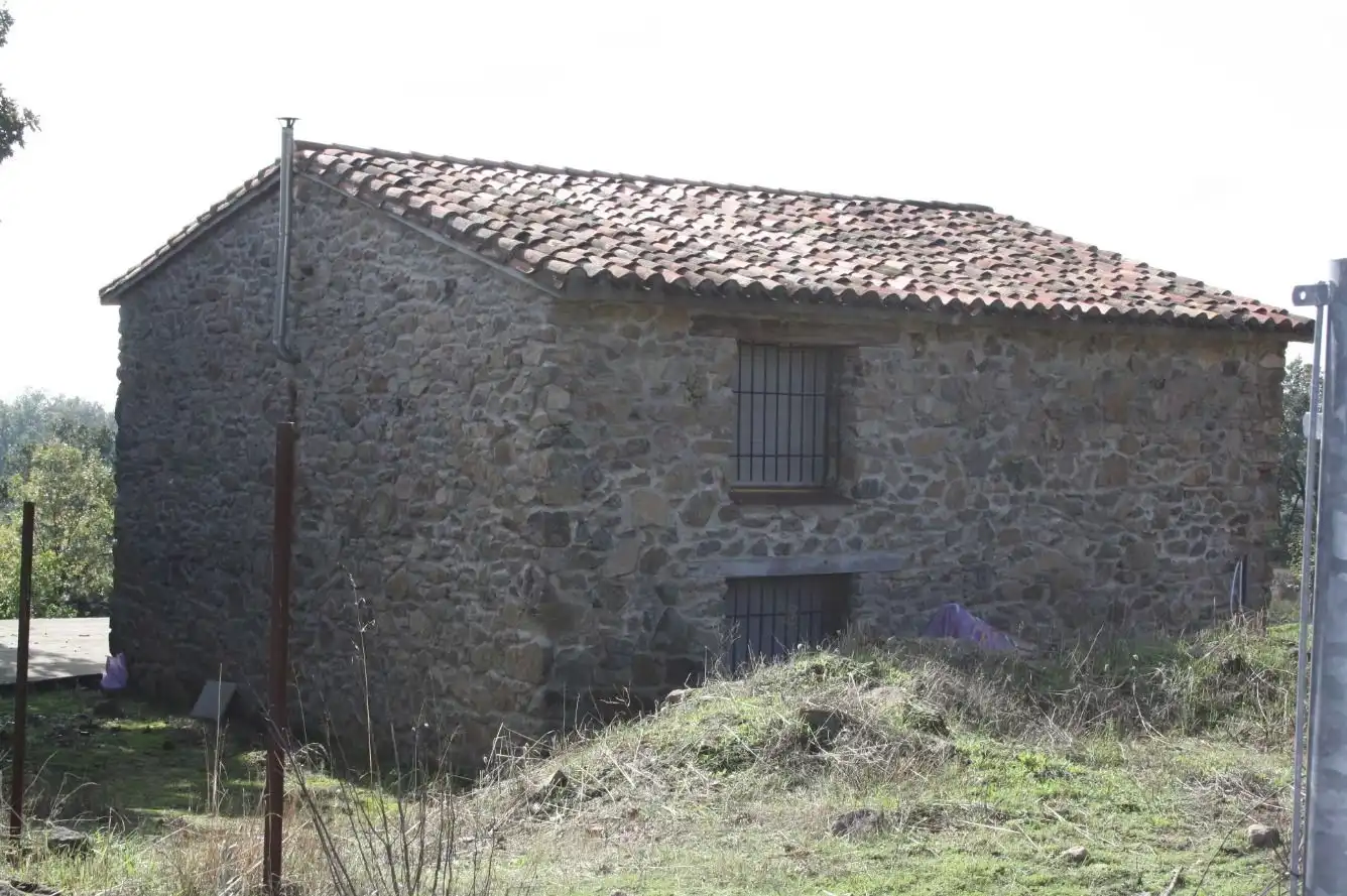 Vista exterior de Finca rústica en venta en Torremenga con Jardín privado, Terraza y Amueblado