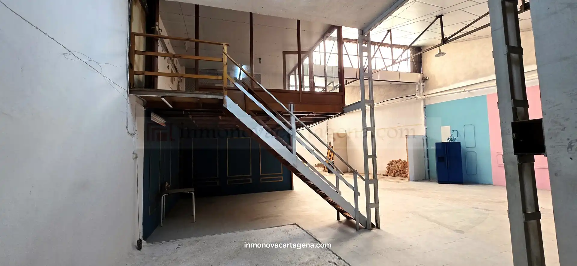 Nave industrial en venta en Cartagena