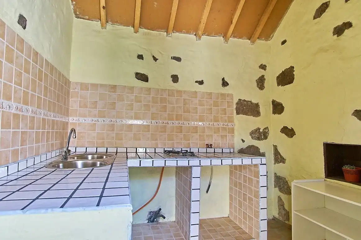 Cocina de Casa o chalet en venta en Vega de San Mateo con Jardín privado y Terraza