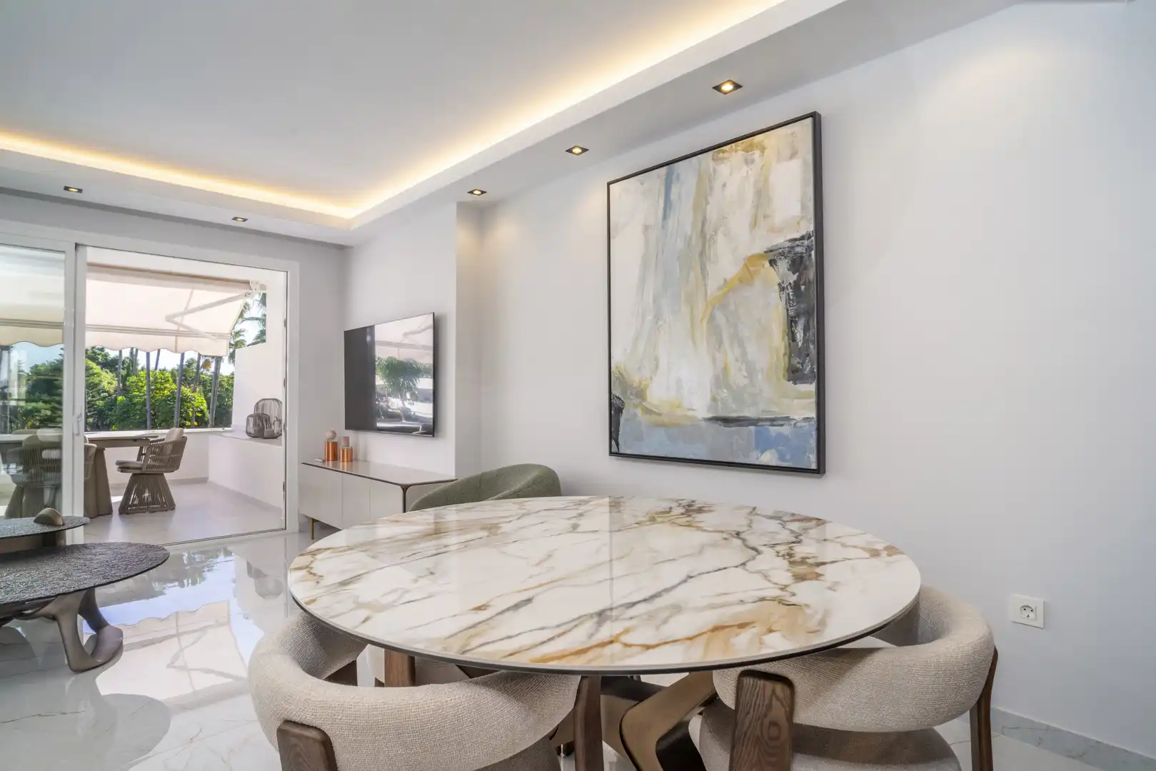 Apartment with pool for sale in Nueva Andalucía, imagen 6