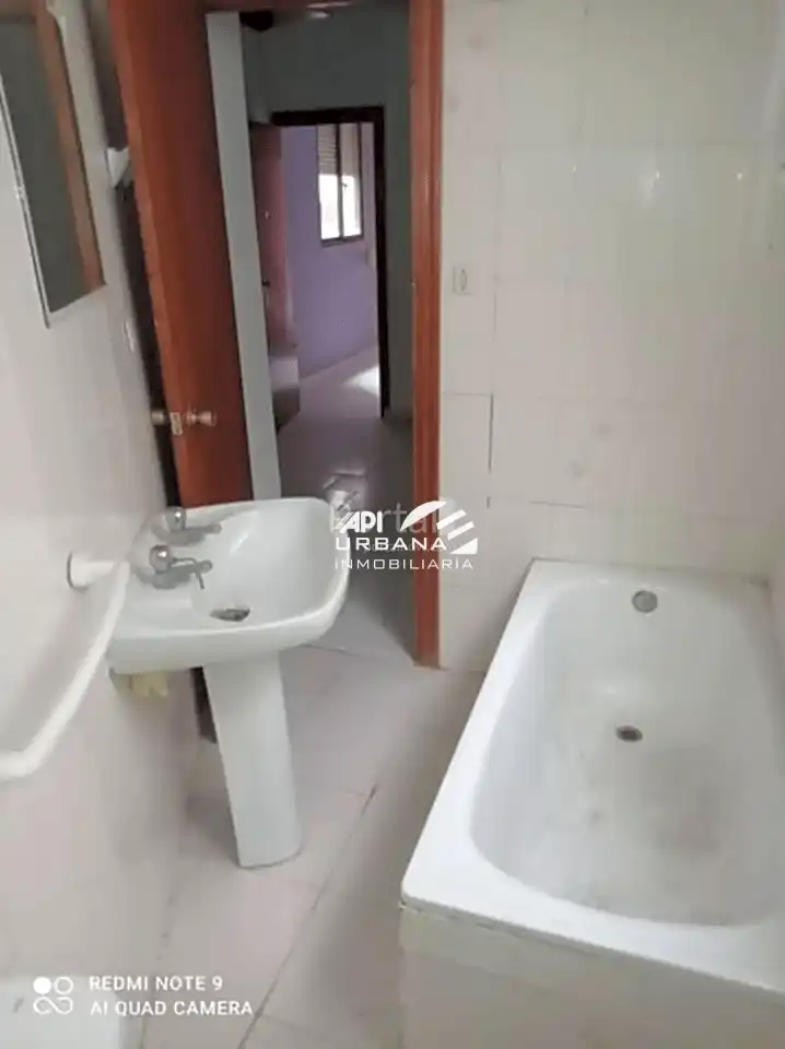 Bany de Casa o xalet en venda en Aguilar de la Frontera amb Terrassa