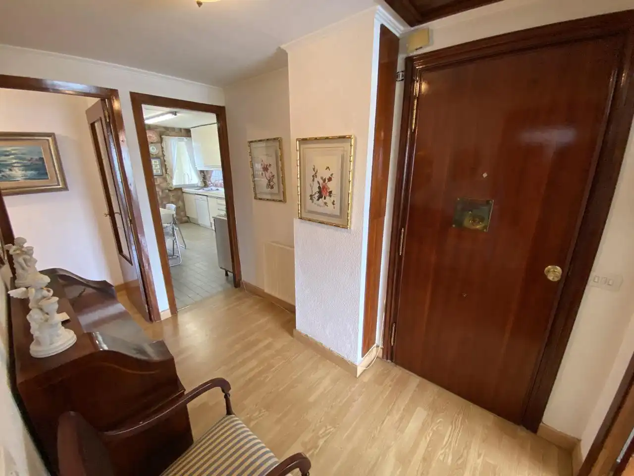Piso en venta en A Coruña Capital  con Calefacción y Trastero
