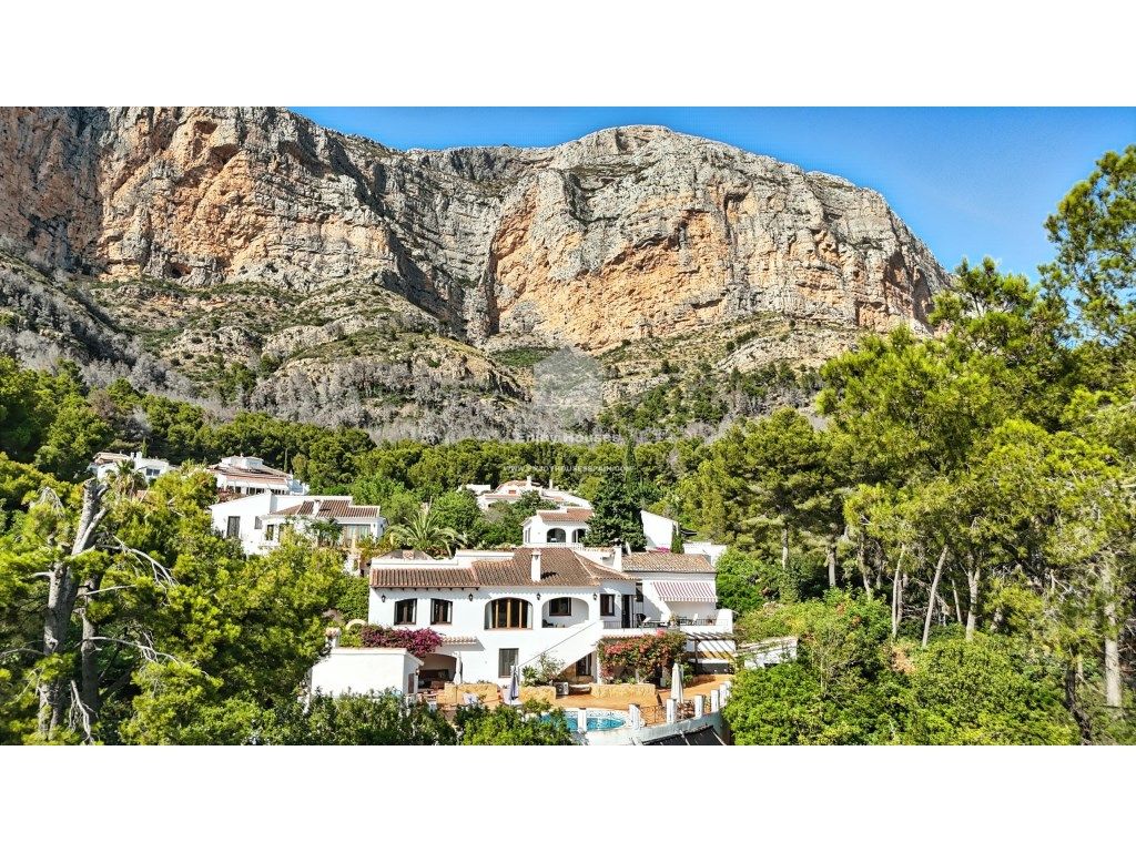 Casa o xalet en venda a Montgó - Ermita