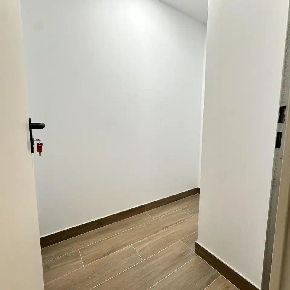 Erdgeschoss zur Miete in Alcobendas mit Heizung