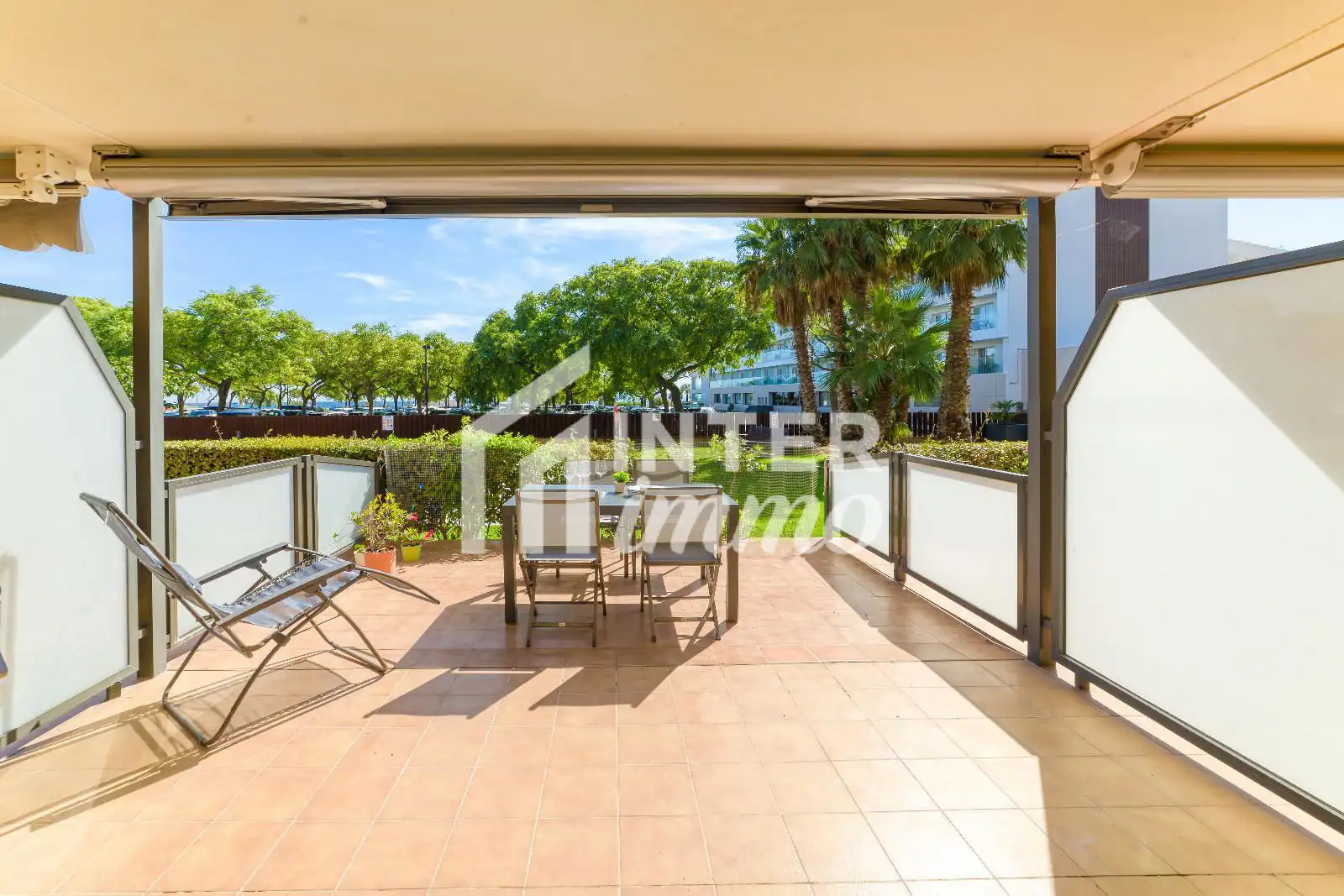 Mini appartamento con piscina in vendita a Paseo Maritim 39, imagen 2