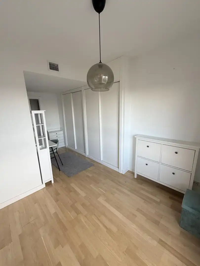 Flat with pool to rent in Calle de Arcaute, imagen 12