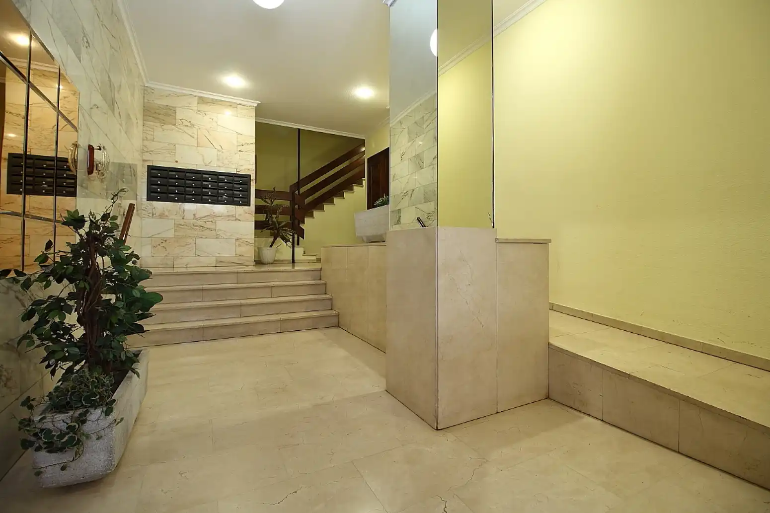 Pis en venda en Gijón  amb Calefacció i Parquet