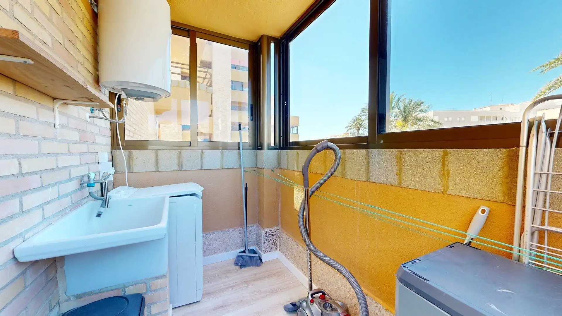 Appartement compact avec terrasse à louer à Avenida de San Bartolomé de Tirajana 51, imagen 30