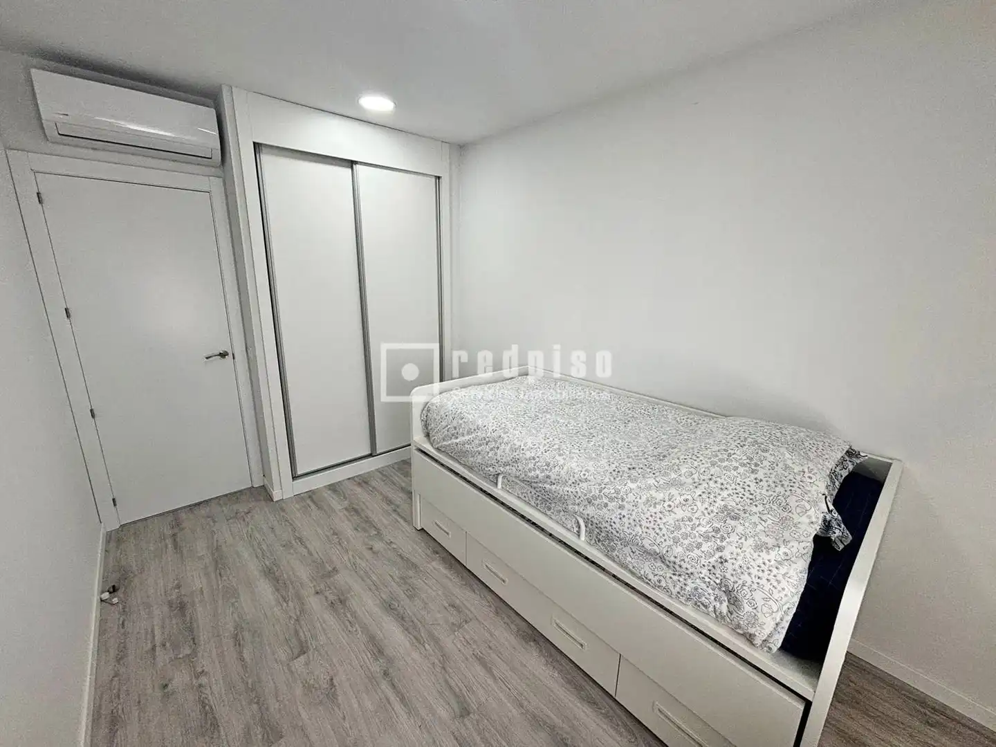 Piso en venta en Alovera