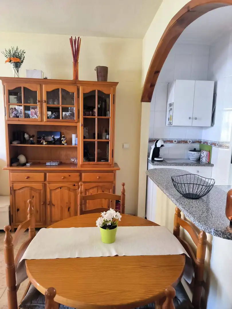 Cuina de Casa o xalet en venda en Orihuela amb Aire condicionat, Calefacció i Jardí privat