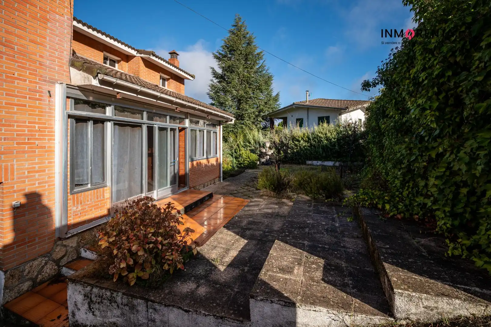 Exterior view of Houses for sale in Cadalso de los Vidrios  with Heating and Private garden