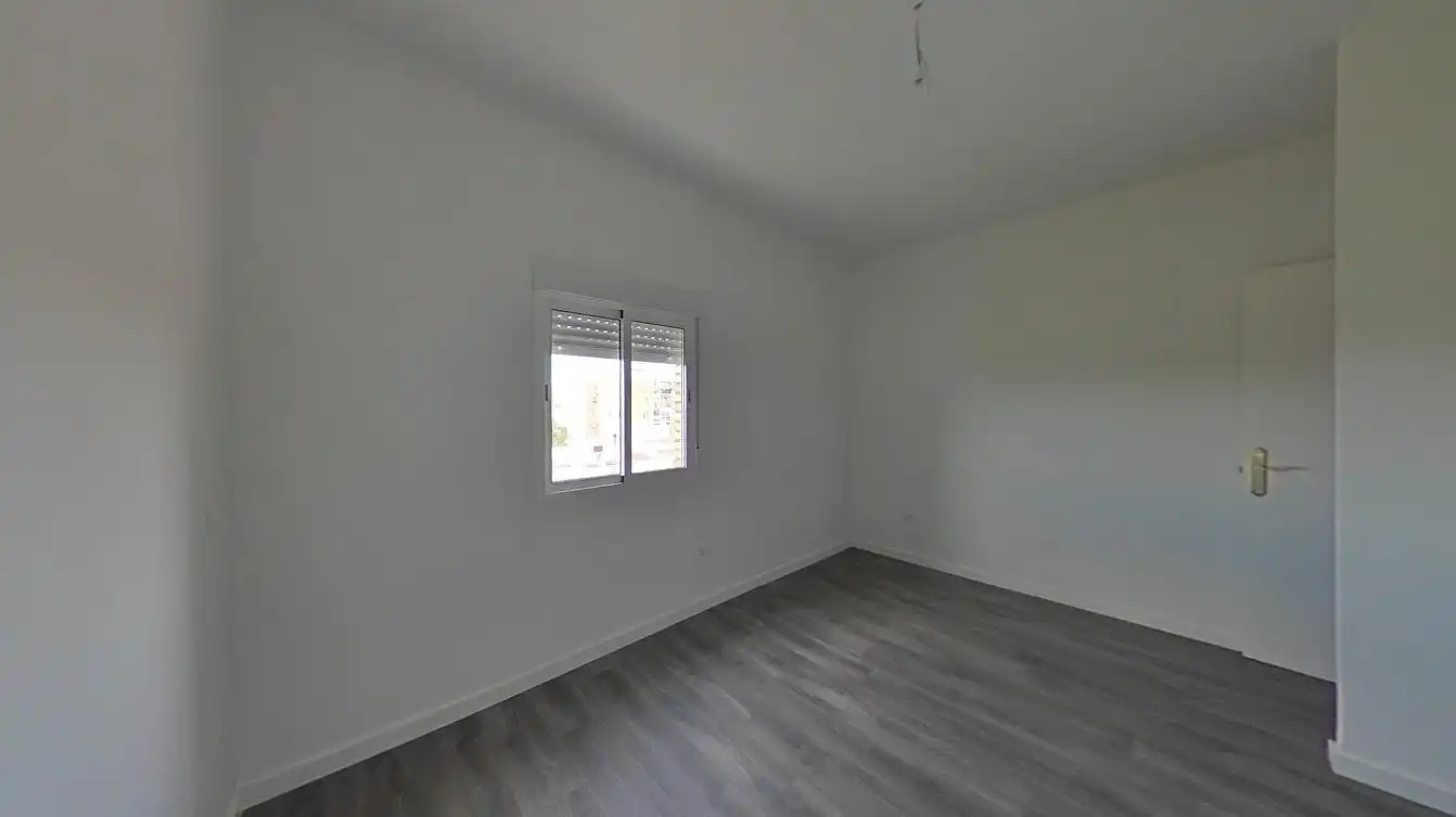 Appartamento con ascensore in vendita a Vía Lusitana 122, imagen 2