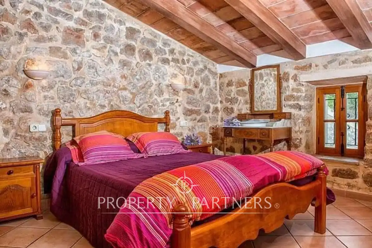 Vista exterior de Finca rústica en venda en Sant Llorenç des Cardassar amb Calefacció, Jardí privat i Terrassa